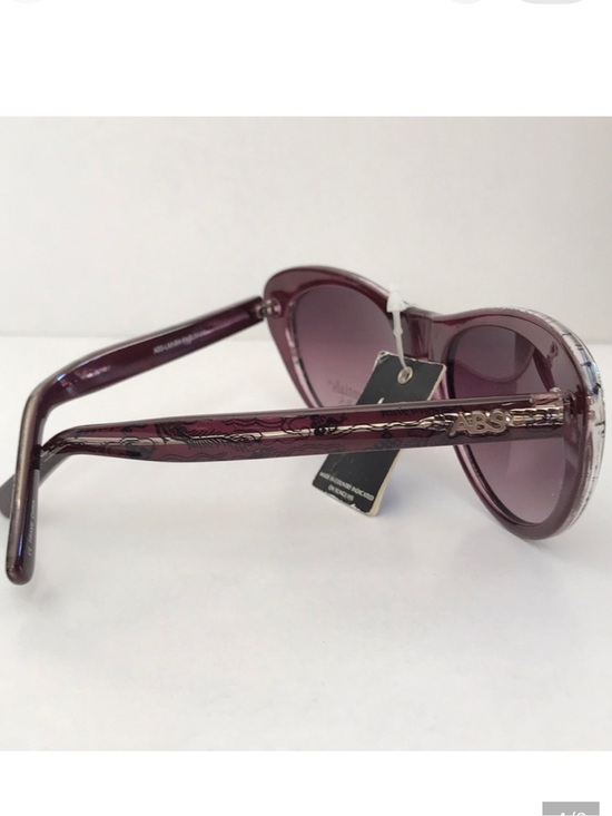 Vintage Essentials by ABS Burgundy Cat Eye Oversized Sunglasses main image 9